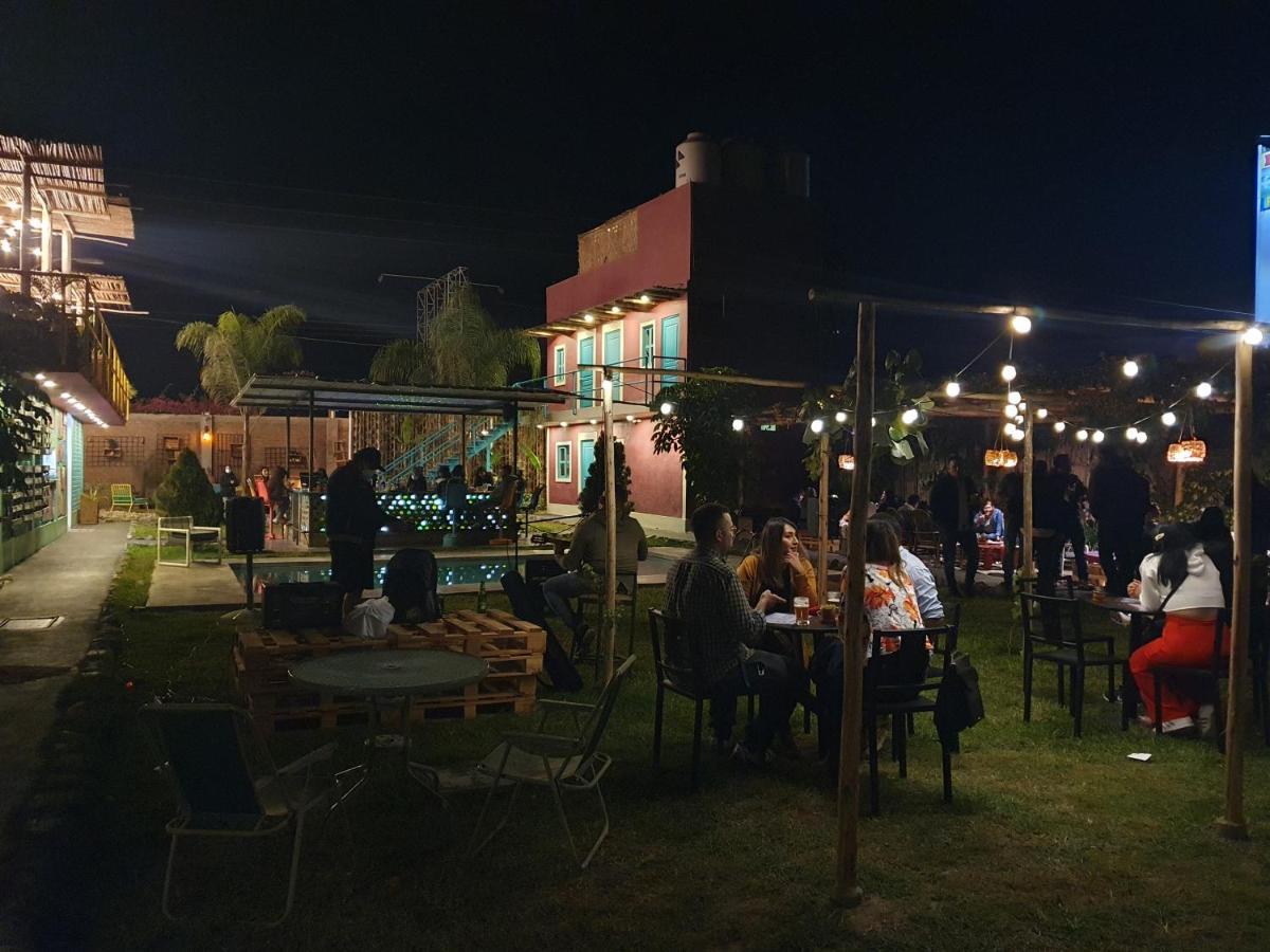 The Upcycled Hostel Huacachina Ика Екстериор снимка