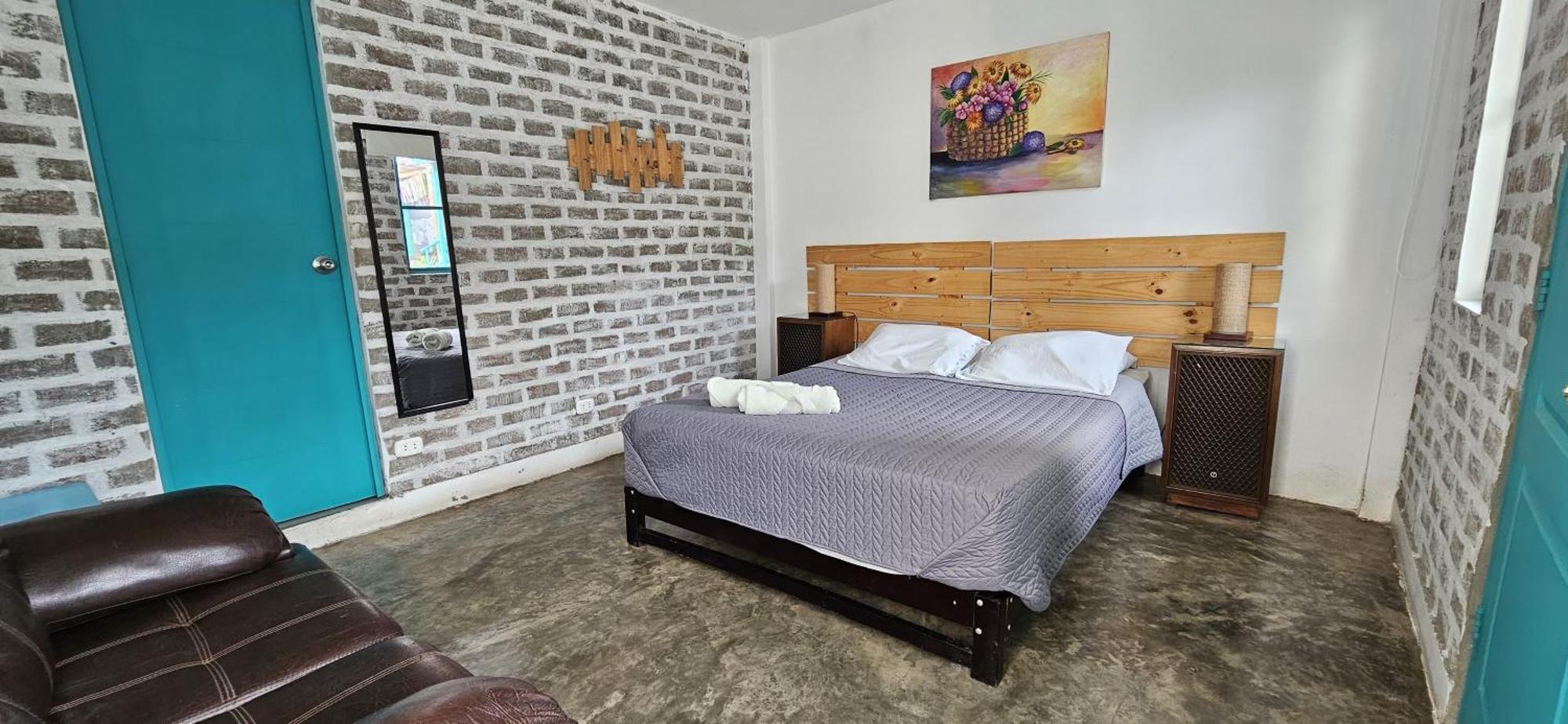 The Upcycled Hostel Huacachina Ика Екстериор снимка