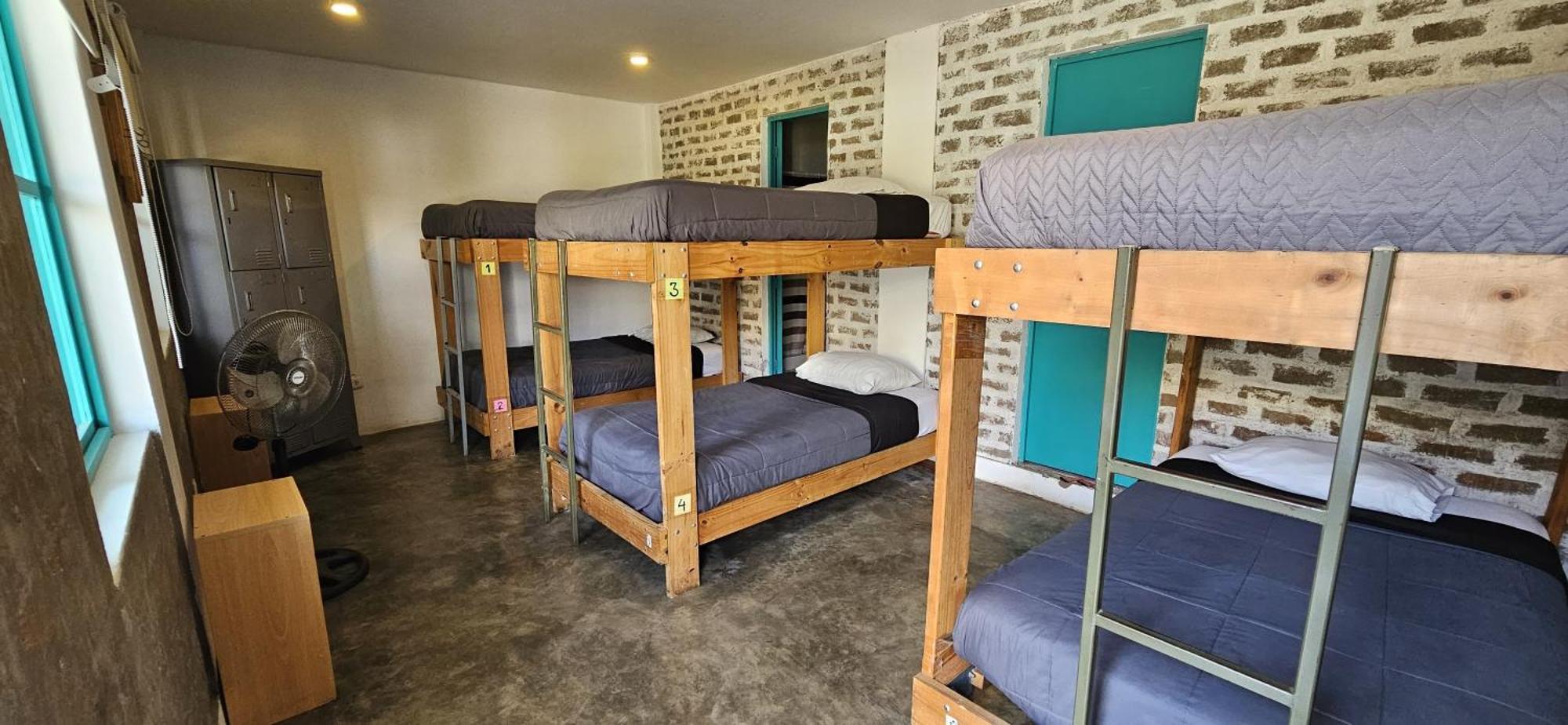 The Upcycled Hostel Huacachina Ика Екстериор снимка