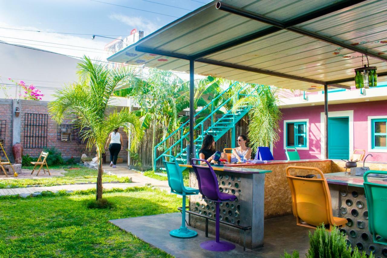The Upcycled Hostel Huacachina Ика Екстериор снимка