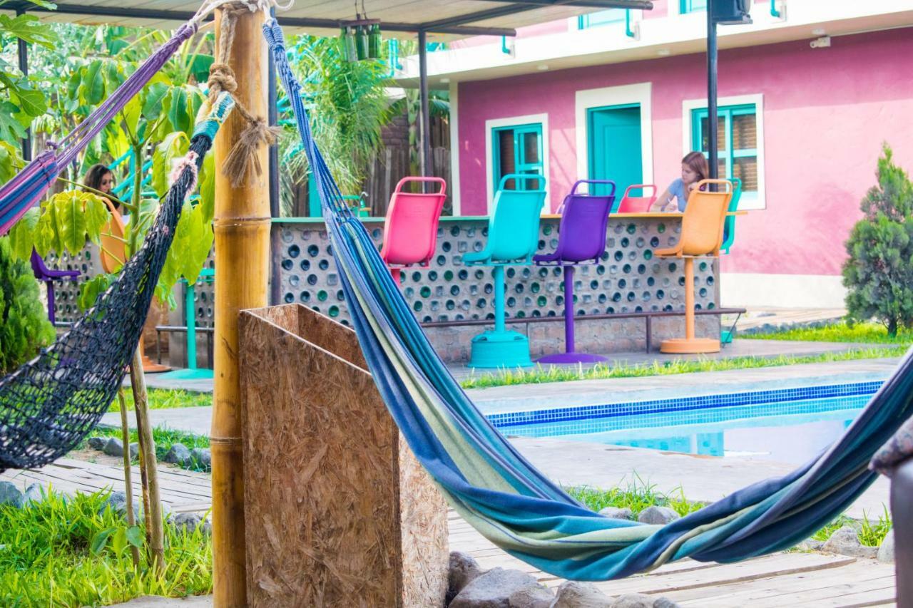 The Upcycled Hostel Huacachina Ика Екстериор снимка