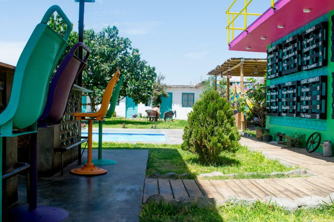 The Upcycled Hostel Huacachina Ика Екстериор снимка
